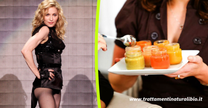 Baby Food Diet la nuova dieta delle Star di Hollywood. Ecco il menu Baby Food Diet: la nuova dieta delle Star di Hollywood. Ecco il menu